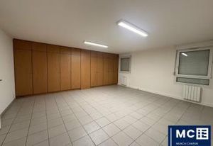 Location bureau Strasbourg Koenigshoffen - Proche tram et autoroutes