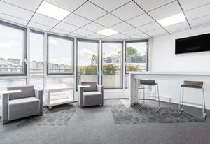 Location local commercial Levallois-Perret - Proche gare du Nord