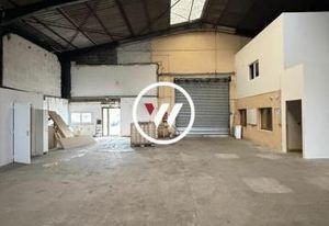 Entrepôt avec bureaux à louer Persan - Proximité A16, N104, D924