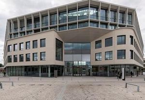Location local commercial Versailles - Gare Chantiers