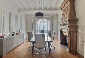 Location bureaux Paris 9 - Proche métro Poissonnière et gare du Nord