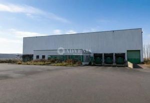Location entrepôt Seclin - Proximité A1 et bus Lorival