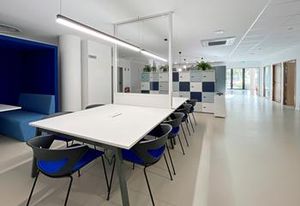 Location local commercial Chasseneuil-du-Poitou - Proche Poitiers et Gare LGV