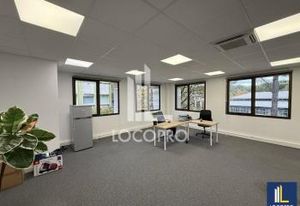 Location bureau Sophia Antipolis - Proche place Bermond et Garbejaire