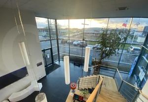 Bâtiment d'activités indépendant à vendre La Mézière - Axe Rennes-Saint-Malo