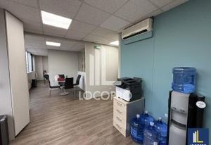 Location bureaux Villeneuve-Loubet - Proche RN7 et axes routiers