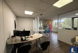 Location bureaux Villeneuve-Loubet - Proche RN7 et axes routiers
