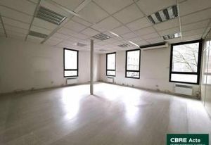 Location bureaux Nancy - Proche autoroutes A31 et A33