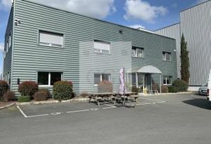 Local d'activité à louer Lozanne - Proche A6 et D385