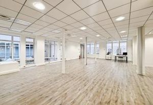 Location bureaux Paris 10 - Proche Métro Poissonnière, Cadet, Bonne Nouvelle