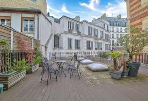 Location bureaux Paris 10, hôtel particulier réhabilité, proche transports