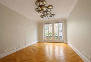 Location bureaux Paris 4 - Proche Hôtel de Ville et Châtelet