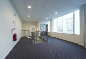 Location bureaux Lyon 2 - Proche gare Perrache, métro, tramway et bus