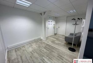 Vente bureau Saint-Malo - Proche bus et axes principaux