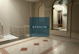 Location bureaux Marseille 6 - Proche transports en commun