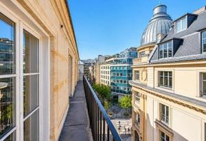 Location bureaux Paris 9 - Proche Gare Saint-Lazare et Opéra Garnier