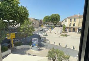 Location bureau Lunel - Quai Voltaire, centre-ville