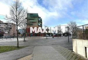 Vente bureaux Quetigny - Proche tram T1 et bus B16