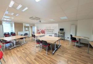 Vente bureaux Nîmes - Parc Georges Besse, proche gare TGV et autoroute