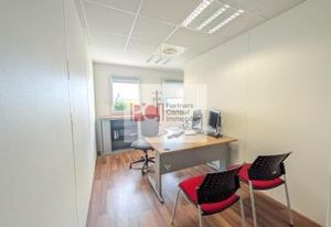 Vente bureaux Nîmes - Parc Georges Besse, proche gare TGV et autoroute