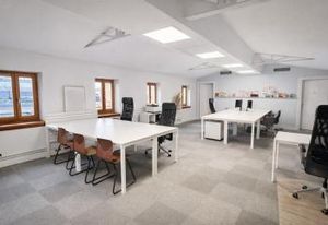Location bureau Paris 8 - Gare Saint-Lazare et Arc de Triomphe