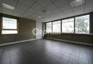 Location bureaux Bron - Proche A43, aéroport et bus
