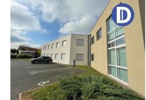 Location bureaux Ennery - Proche autoroutes A4 et A31