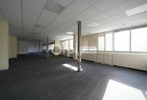 Location bureaux Lyon 3 - Proche Part-Dieu, métro, bus, tramway