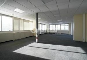 Location bureaux Lyon 3 - Proche Part-Dieu, métro, tramway et gare