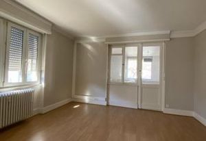 Location bureaux Mulhouse - Immeuble Art Déco - ERP & PMR