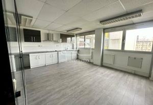 Location bureaux Nancy - Quartier Saurupt - Proche A31 et bus