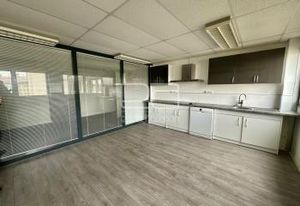 Location bureaux Nancy - Quartier Saurupt - Proche A31 et bus