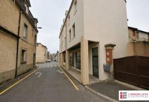 Immeuble commerce + habitation à vendre Redon centre