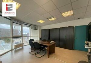 Vente bureaux Lorient - Proche gare, 5 garages