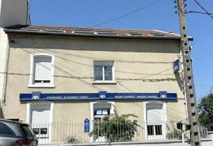 Vente bureaux Villers-lès-Nancy centre - Proche commerces et transports