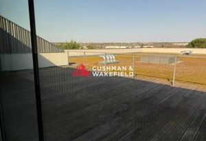 Bureaux avec terrasse à vendre L'Union - Proche A68 et bus