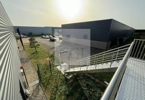 Location bureaux Saint-Bonnet-de-Mure - Proche RN6, A436, A43