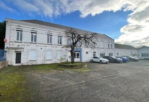 Local d'activité à louer Bonneuil-les-Eaux - Proche A16