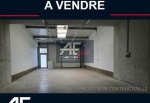 Local d'activité à vendre Saint-Nazaire - Zone d'activités - 742 m²