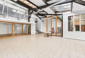 Location bureaux Paris 5 - Métro Censier-Daubenton
