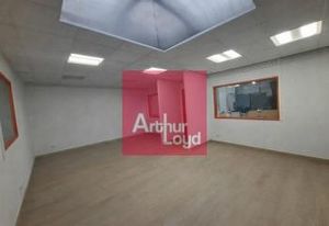 Local d'activité à vendre Riom - Parc Européen - Proche autoroutes