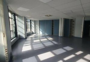 Vente bureaux Grenoble centre, proche grands Boulevards et tramway