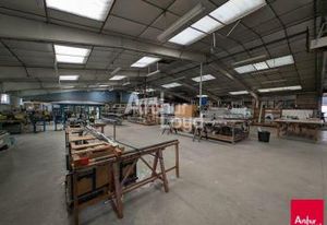 Local d'activité à louer Le Rheu - Bureaux et atelier isolé