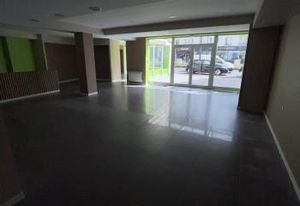 Local commercial à vendre Rueil-Malmaison centre-ville - Proche transports
