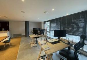Bureaux à louer Lorient 1er étage - Ascenseur et climatisation