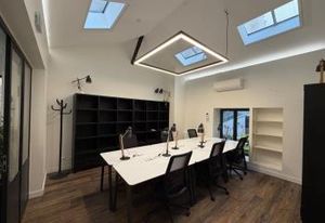 Location bureau Paris 17 - Proche Saint-Lazare et rue de Lévis