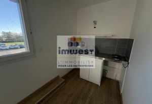 Location local d'activité Tinténiac - Proche voie express Rennes-Saint-Malo