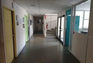 Bureaux à louer Martin-Église - Zone d'activités en entrée de ville