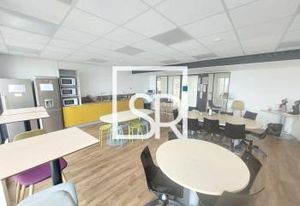 Location bureaux Clermont-Ferrand - Proche tram et autoroutes