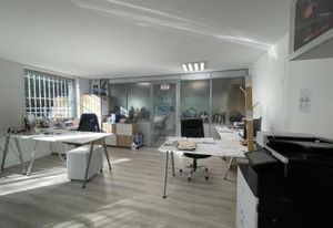 Location bureaux Champs-sur-Marne - Proche transports